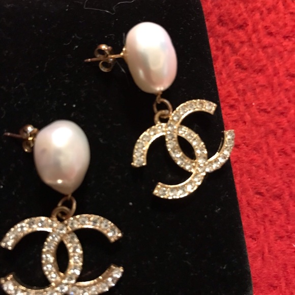 Akoya sea Pearl earrings - Picture 7 of 16